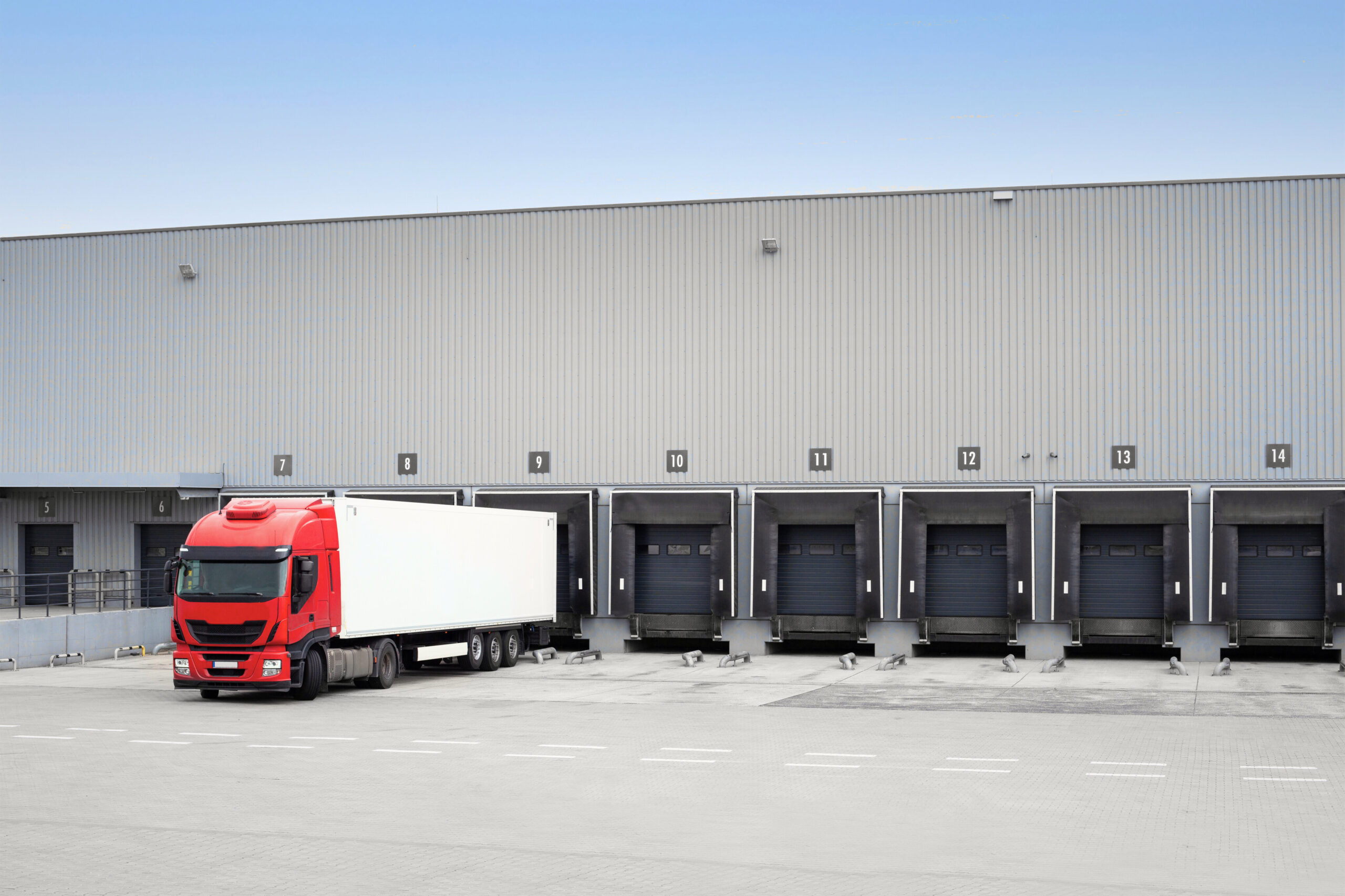 CUBE INDUSTRIAL REAL ESTATE TOMASZ MAĆKOWIAK